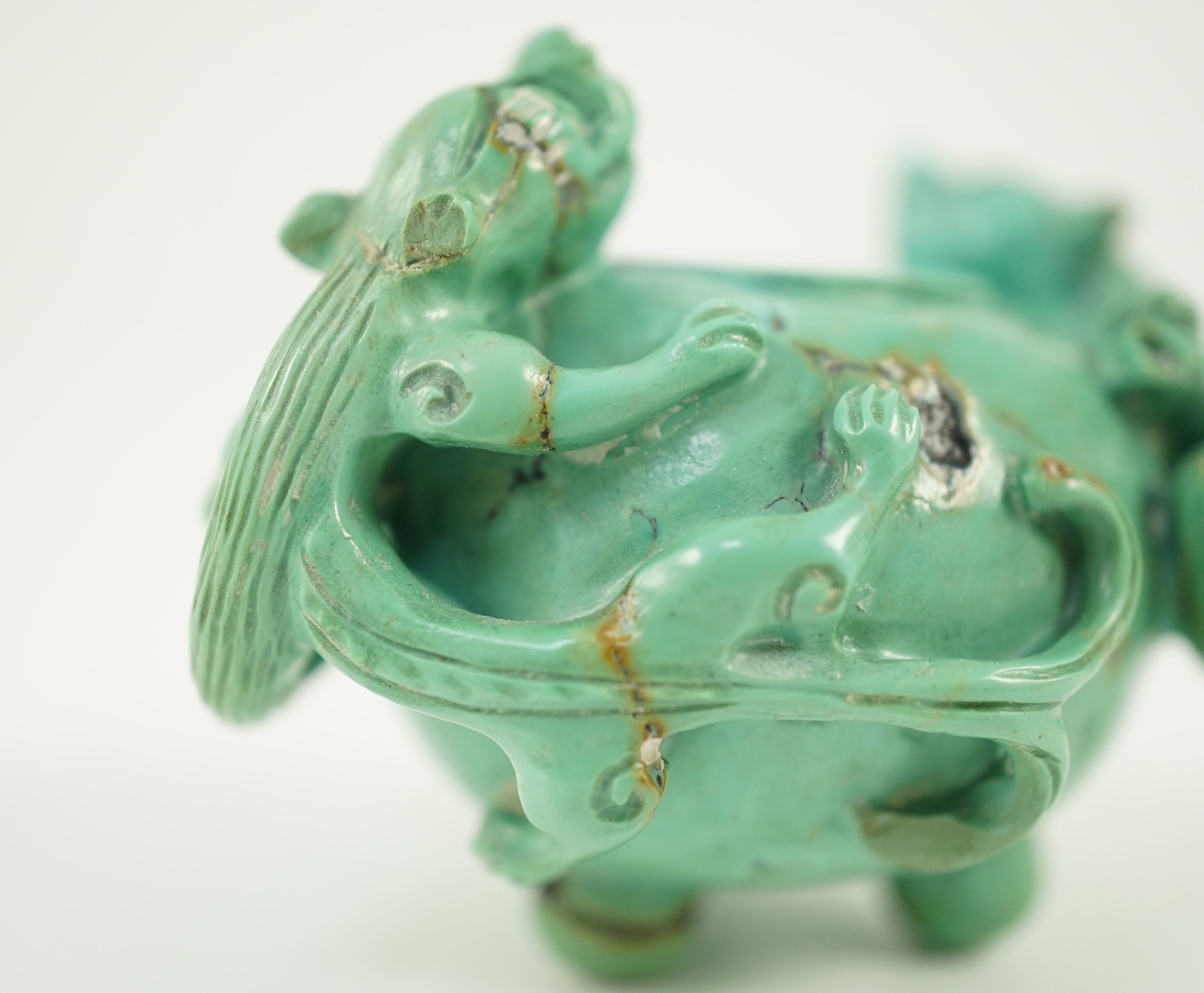 A small Chinese turquoise matrix waterpot, 18th/19th century 5.3 cm wide